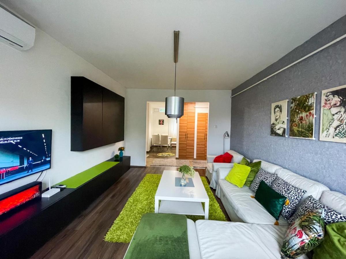 Greatforest Rosehill 1 Apartman Debrecen Buitenkant foto