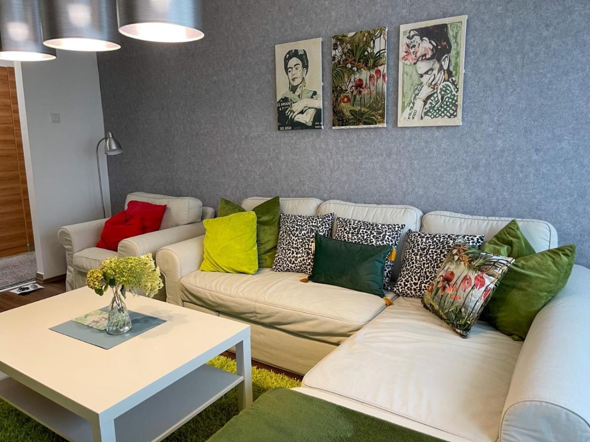 Greatforest Rosehill 1 Apartman Debrecen Buitenkant foto