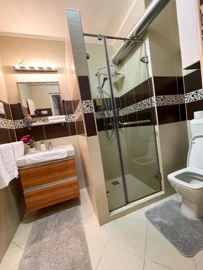 Greatforest Rosehill 1 Apartman Debrecen Buitenkant foto