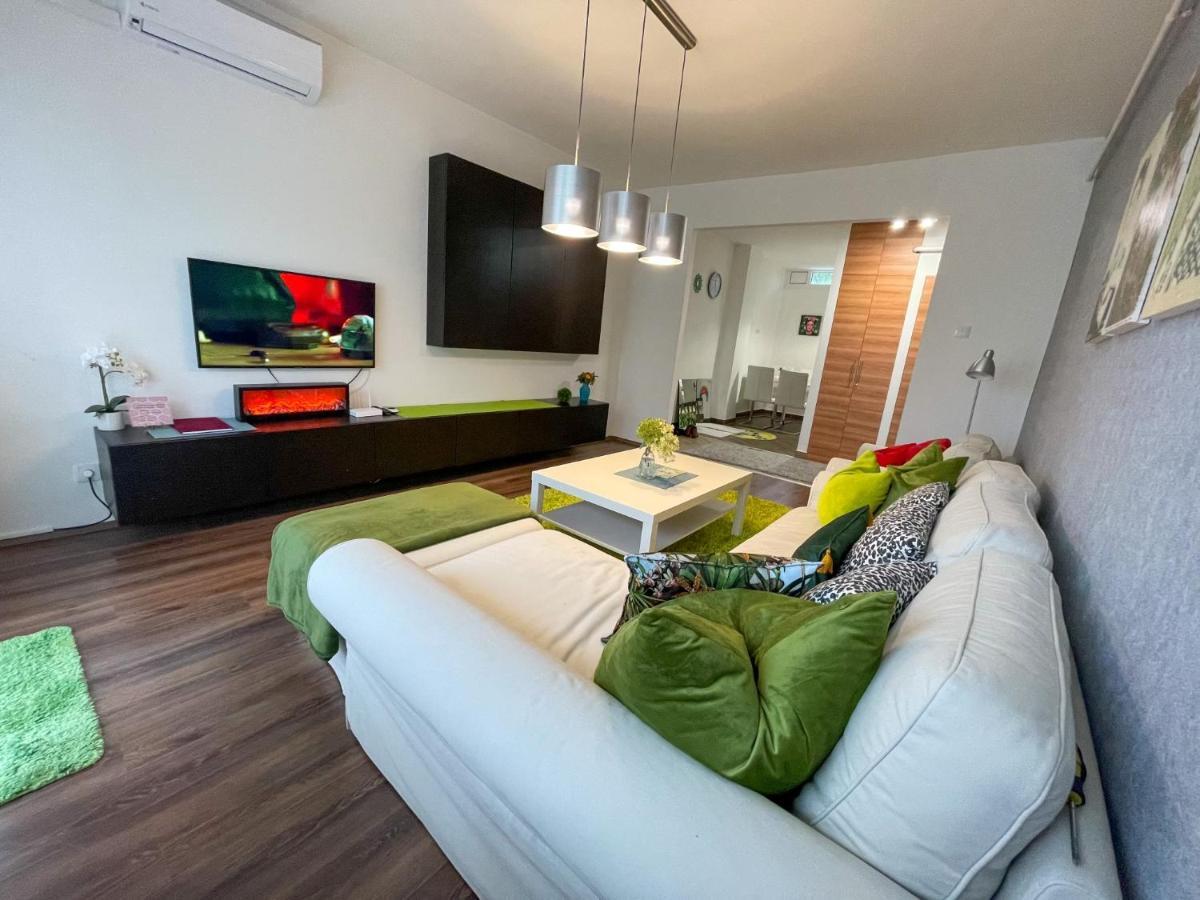 Greatforest Rosehill 1 Apartman Debrecen Buitenkant foto